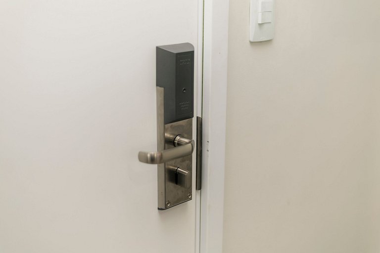 Flat Alto Padrão – Novo e ar condicionado