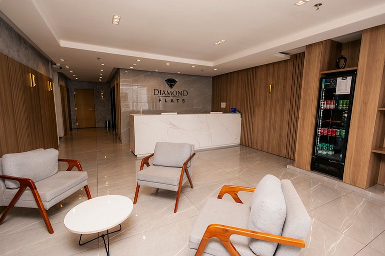 Flat Alto Padrão – Novo e ar condicionado