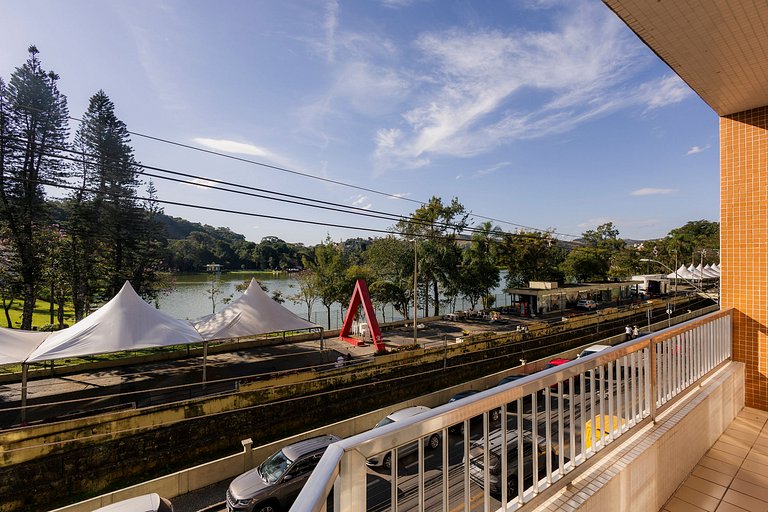 Apto Luxuoso - Em frente ao Parque das Águas!