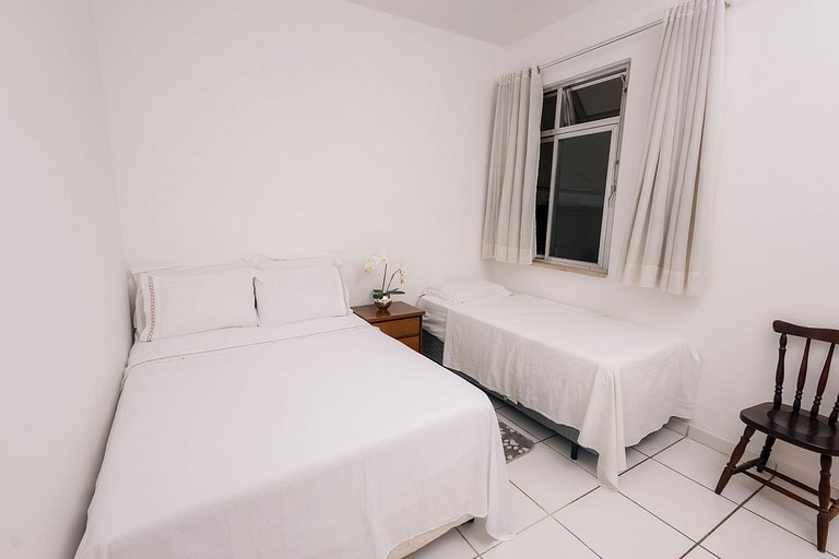 Apto 2 Quartos – Ao Lado da Igreja Matriz