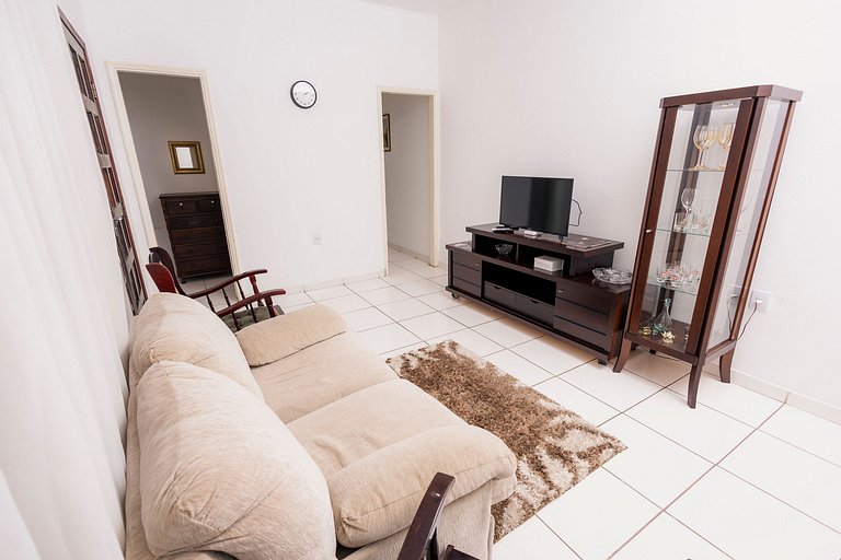 Apto 2 Quartos – Ao Lado da Igreja Matriz