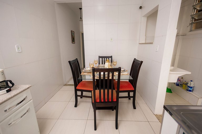 Apto 2 Quartos – Ao Lado da Igreja Matriz