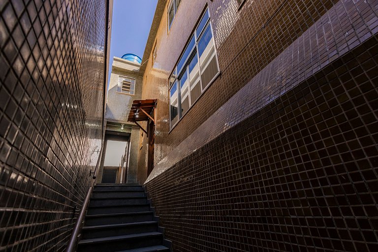 Apto 2 Quartos – Ao Lado da Igreja Matriz