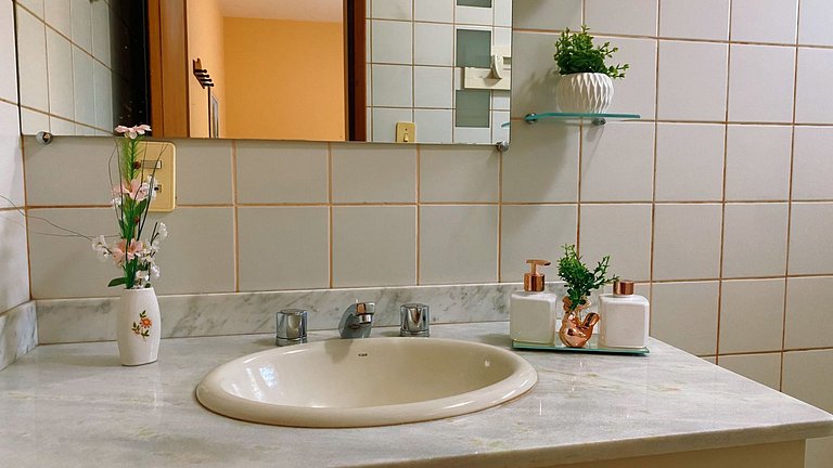 Em frente ao Parque das Águas! Área mais nobre!