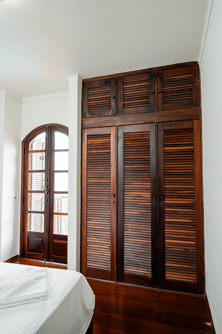 Casa Colonial Espaçosa com Piscina eVista incrivel