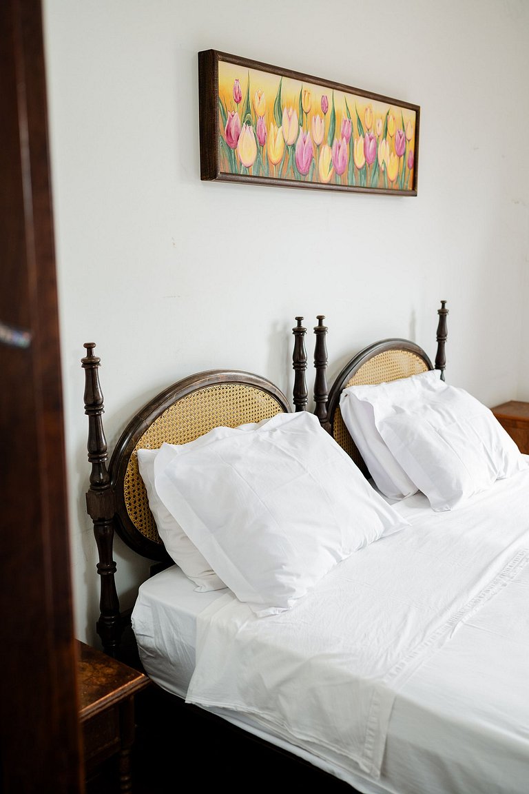 Casa Colonial Espaçosa com Piscina eVista incrivel