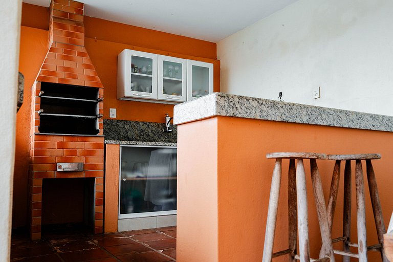 Casa Colonial Espaçosa com Piscina eVista incrivel