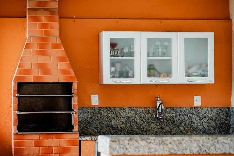 Casa Colonial Espaçosa com Piscina eVista incrivel