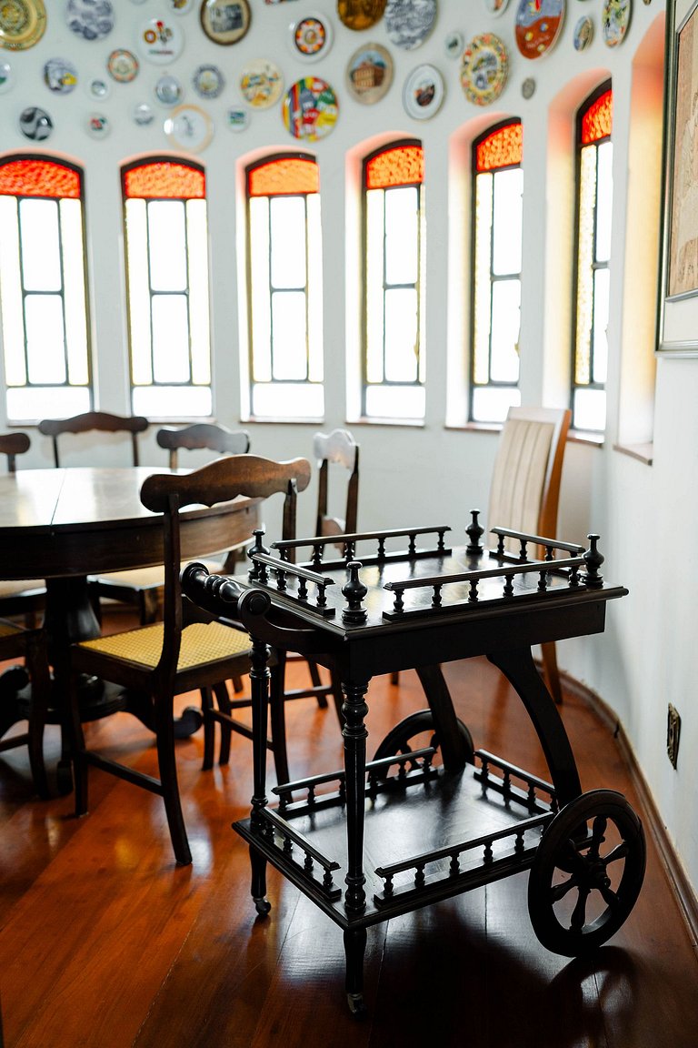 Casa Colonial Espaçosa com Piscina eVista incrivel