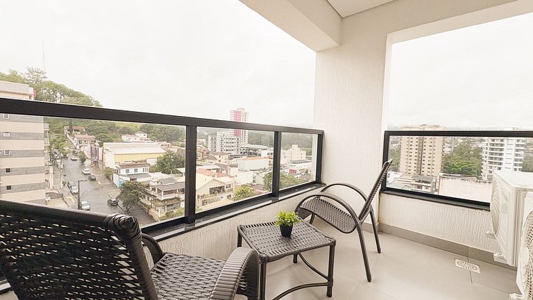 Flat Novinho no centro com ar condic. e piscina