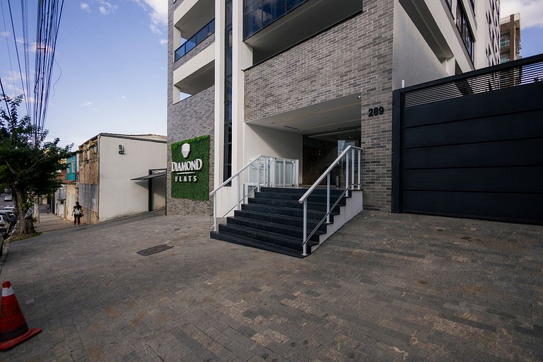 Flat Novinho no centro com ar condic. e piscina