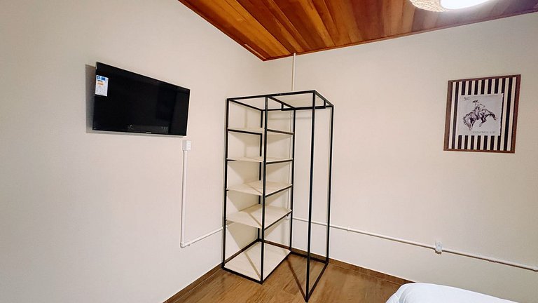 Experiência em celeiro com cavalos à porta