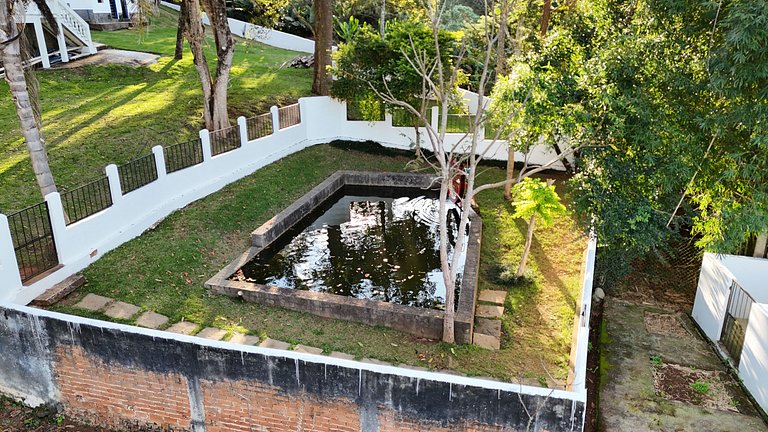 Chalé Exclusivo com Banheira e Lareira