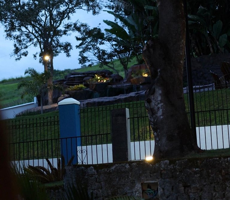 Chalé Exclusivo com Banheira e Lareira
